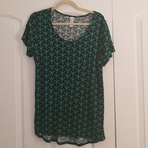 Lularoe Classic Tee